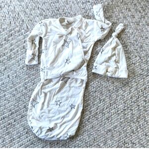 Bonsie Baby Skin to Skin footie - baby bag set (0-3m)